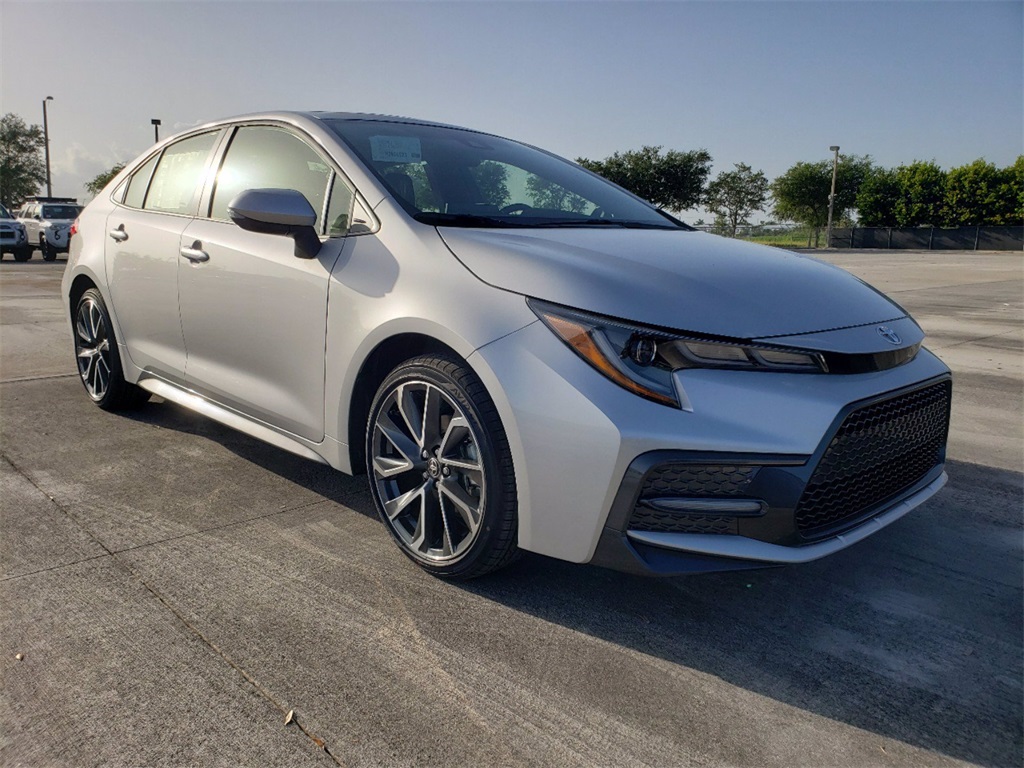 new 2021 toyota corolla se 4d sedan in miami #t21692